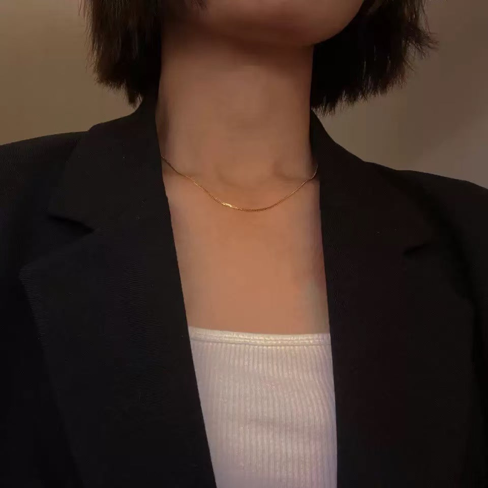 ライン ネックレス